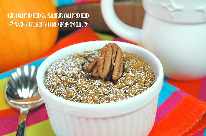 Baked Pumpkin N'Oatmeal | We are bringing on fall with this easy grain-free (quinoa), gluten-free, dairy-free, and refined sugar-free Baked Pumpkin N'Oatmeal! This whole food and clean eating breakfast is warm, comforting and delicious! You will love this easy and healthy breakfast or brunch recipe that resembles a typical baked oatmeal, yet has a bread pudding like texture. You can bake in individual ramekins or a large pan.