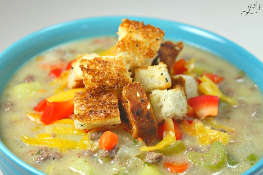 https://happihomemade.com/wp-content/uploads/2016/01/cheeseburger-soup2-012watermark-1.jpg