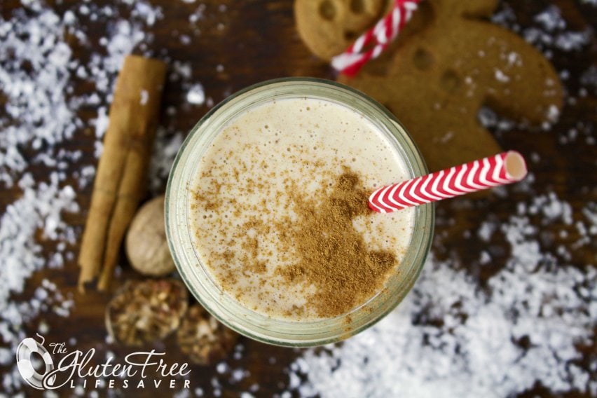 Clean Eating Holiday Recipes like this gingerbread smoothie for the warm days.