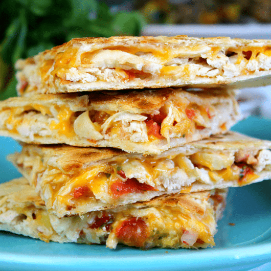 Pico de Gallo Chicken Quesadillas - HappiHomemade - Family Friendly Recipes