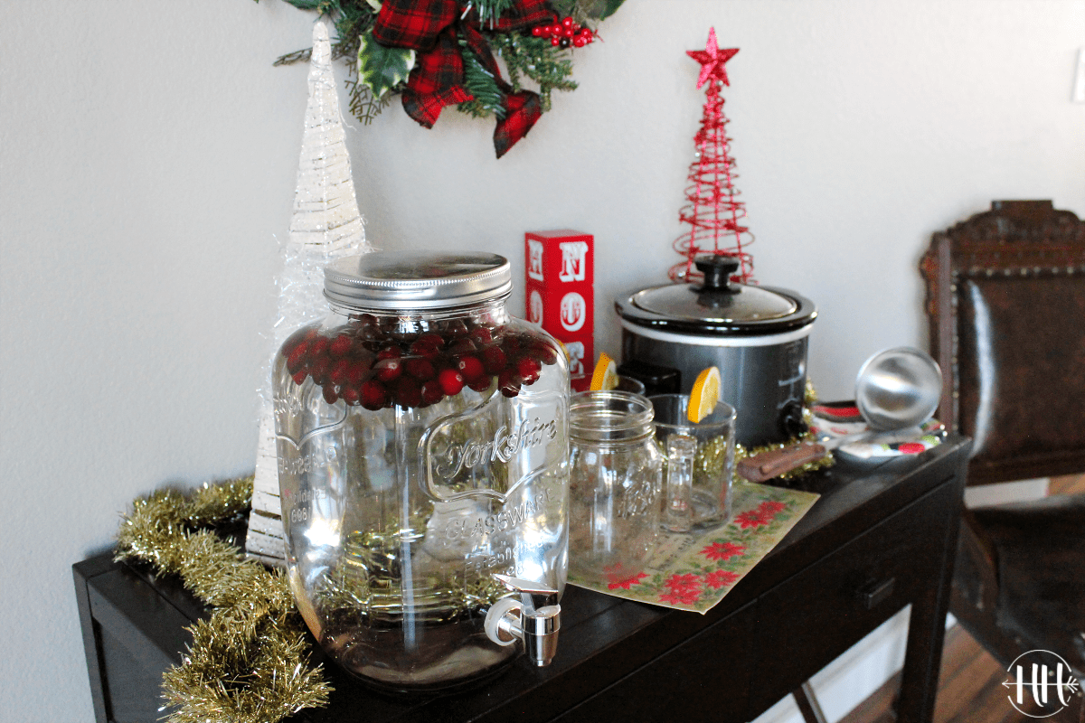 Easy Holiday Grazing Table - HappiHomemade