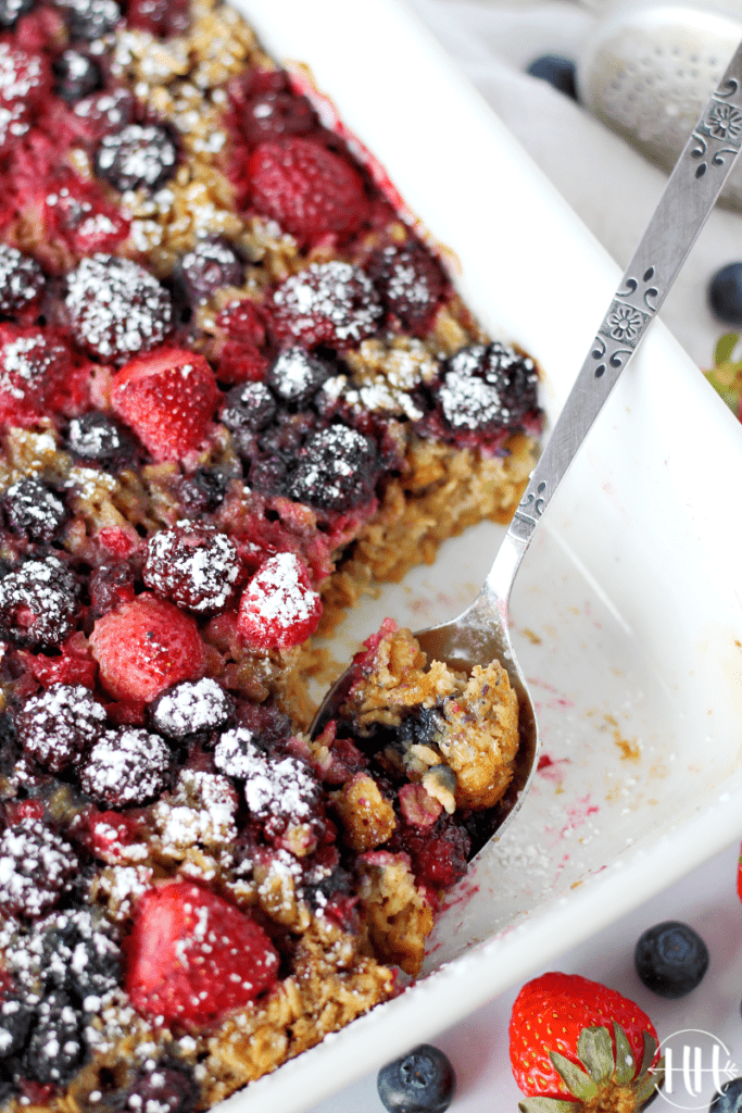 https://happihomemade.com/wp-content/uploads/2020/03/Bite-of-Baked-Oatmeal-9656vwm-683x1024.png