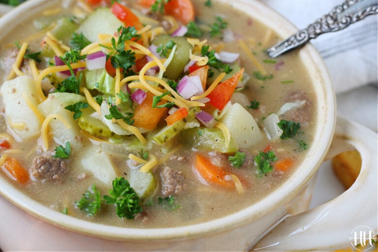 Skinny Cheeseburger Soup