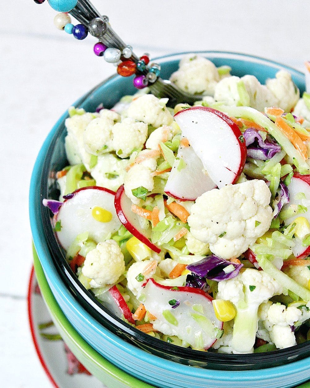 Healthy Cauliflower & Broccoli Slaw Salad {GF & DF}

I am craving all the colors of spring this week.🌈

And this salad has spring and Easter written all over it!💐

◻️Here is what you need!◻️

Salad Ingredients
▫️12 oz bag broccoli slaw
▫️1 cup frozen corn
▫️6 radishes
▫️5 cups or 1 small cauliflower

Dressing Ingredients
▫️fresh basil leaves
▫️lemon juice
▫️red wine vinegar
▫️mayo
▫️sea salt
▫️black pepper

❗️TIP❗️The flavors are usually perfect after a couple hours, but you can eat this salad 3-4 days later and it tastes just as delicious. There is no lack of flavor or texture. Woot woot! Where my meal preppers at?!💁🏻‍♀️

👉🏼FULL instructions in the link @happihomemade!📲 ⁣

💕Let’s stay connected! Follow ➡️ @happihomemade 

🍴Save this easy recipe to make this spring!🐣