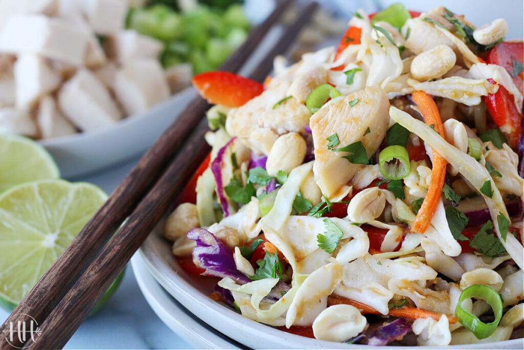 Thai Chicken Mason Jar Salad with Spicy Peanut Dressing